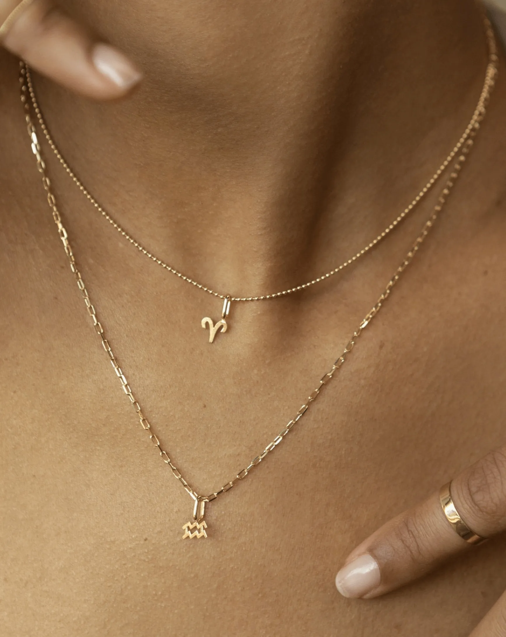 Aquarius Zodiac Charm - 10k Solid Gold