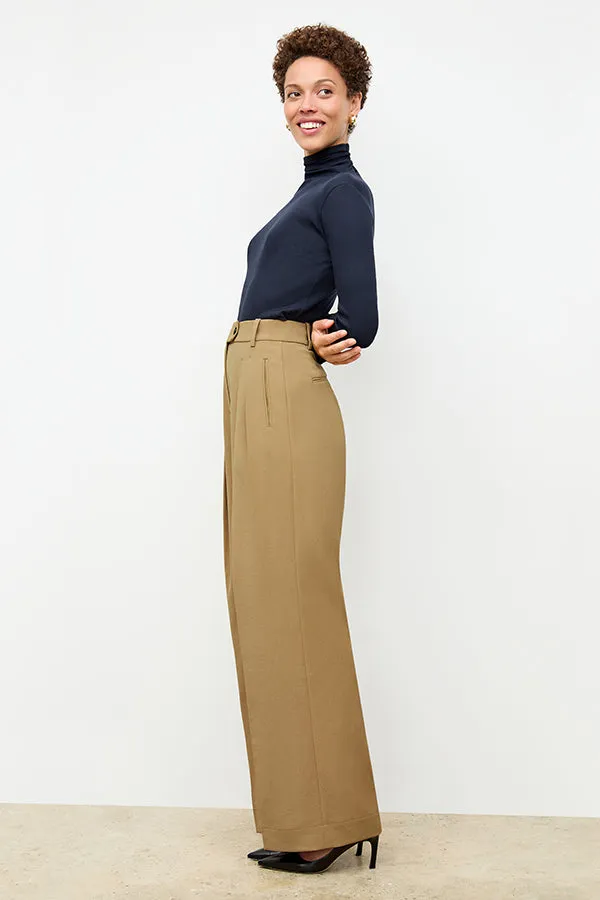 Bia Pleated Trouser - Air Twill :: Macaroon