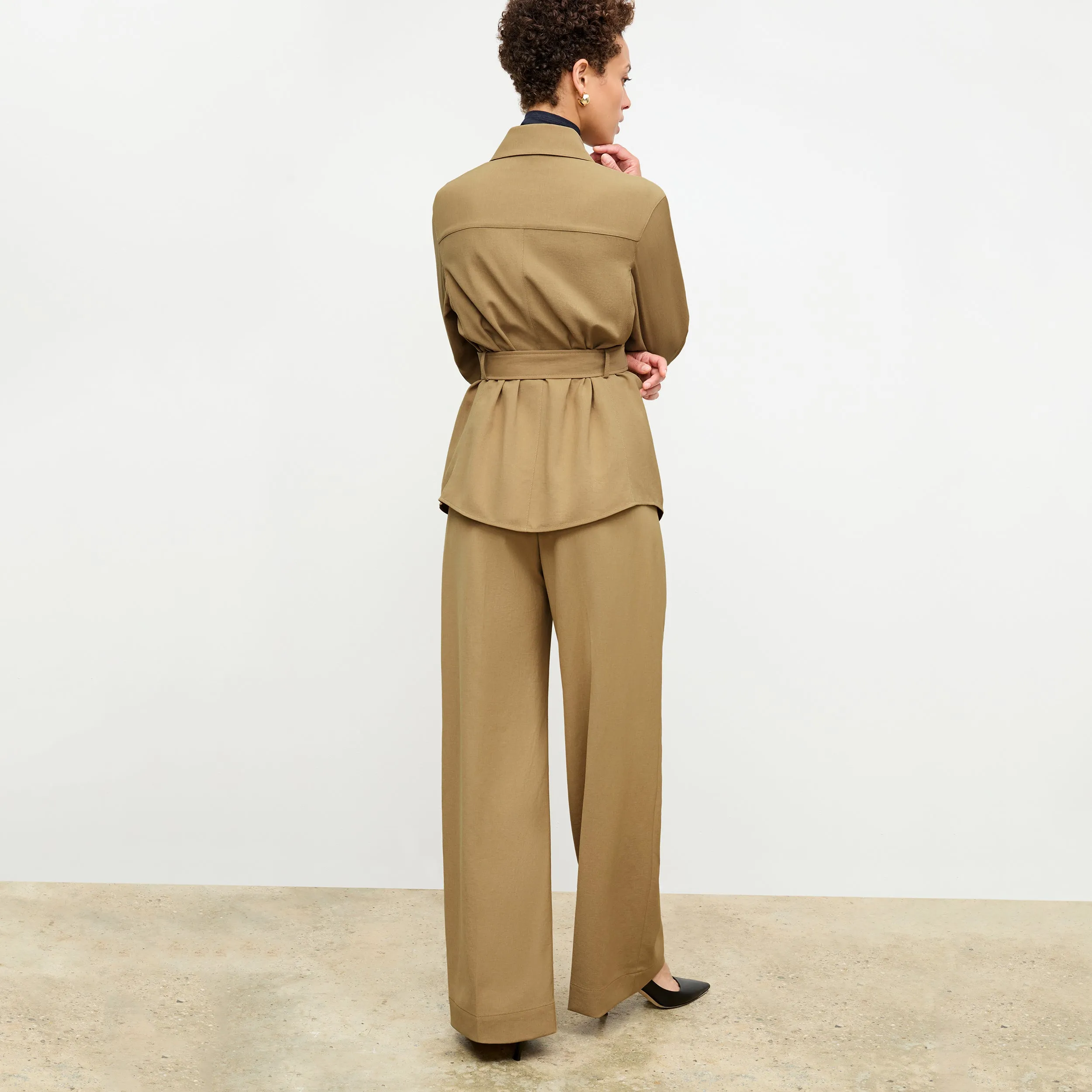 Bia Pleated Trouser - Air Twill :: Macaroon