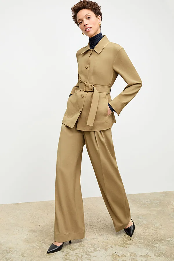 Bia Pleated Trouser - Air Twill :: Macaroon