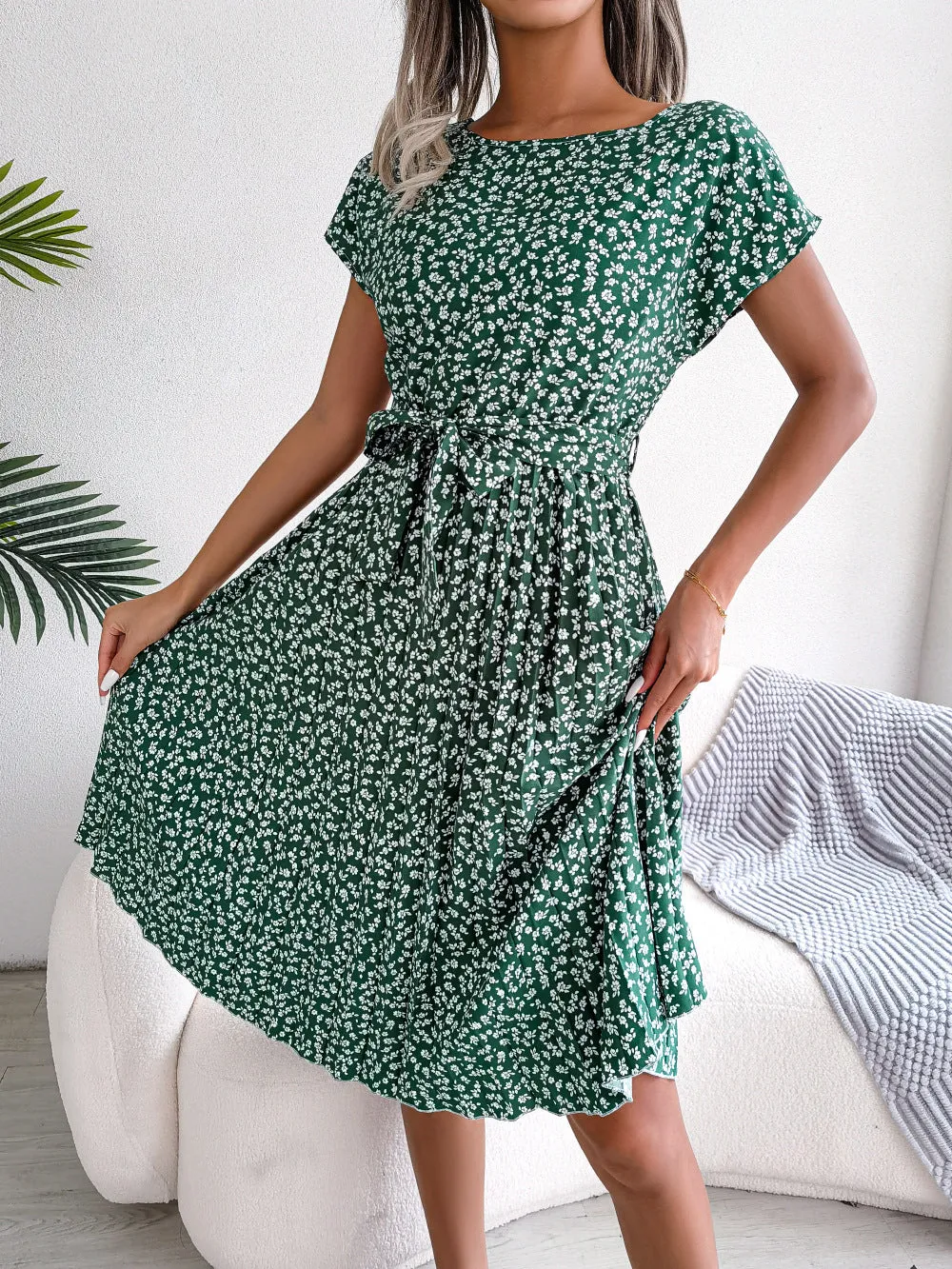 Casual Floral Pleated Dress