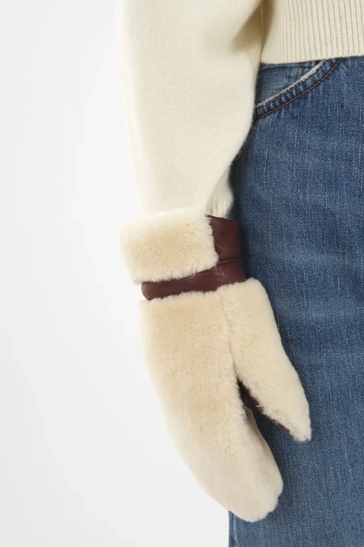 Chloé Shearling Mittens - Beige/ Brown