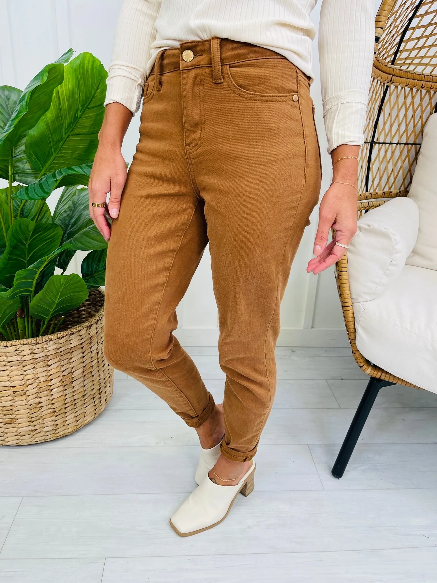 Judy Blue PLUS/REG Confident in Khaki Slim Fit Jeans RESTOCK!