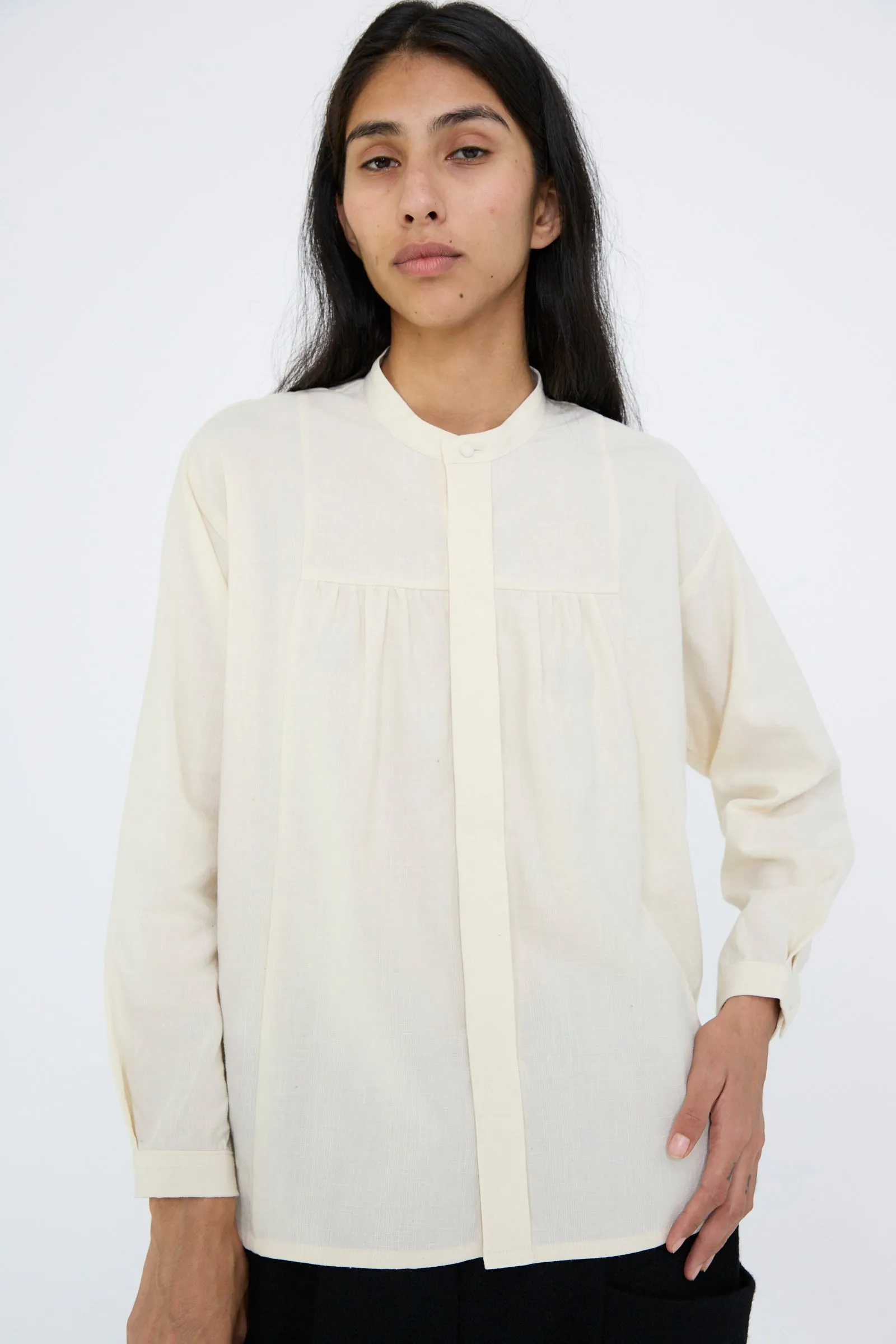 Light Merino, Linen and Cotton Glencheck Elegant Gathered Shirt in White