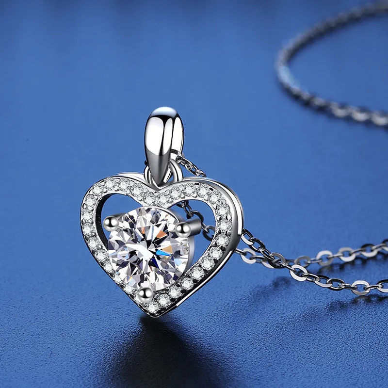 S925 Sterling Silver Moissanite Heart Necklace