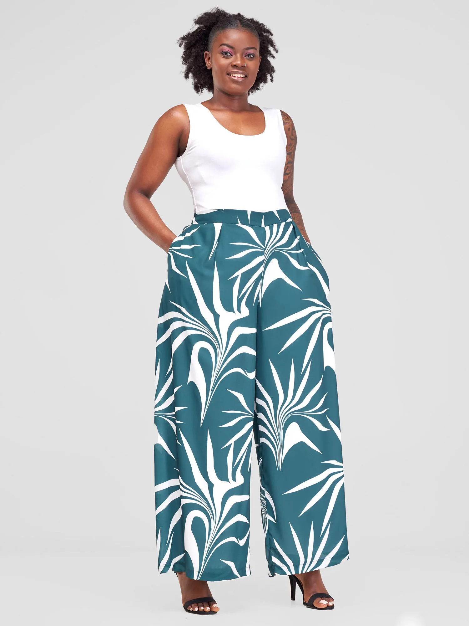 Vivo Asha Wide Leg Pants - Teal / White Tezo Print