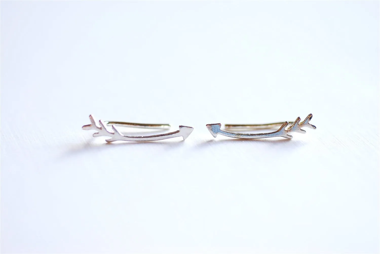 Wholesale Sterling Silver Arrow Earring Climber Ear Cuff- 925 Silver Arrow Earrings, Arrow Earring Crawler, Curved Arrow Earring, Ear Jacket, 281